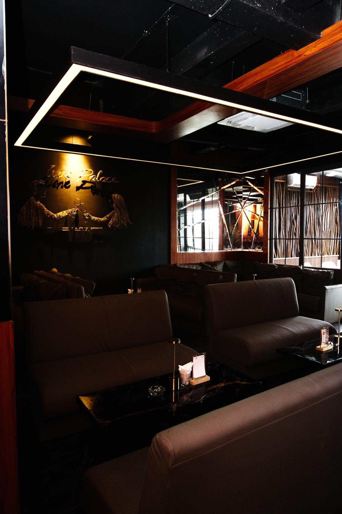 Wine Palace activity photo