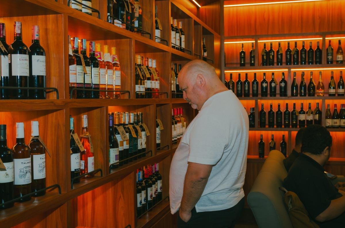 Wine Palace activity photo