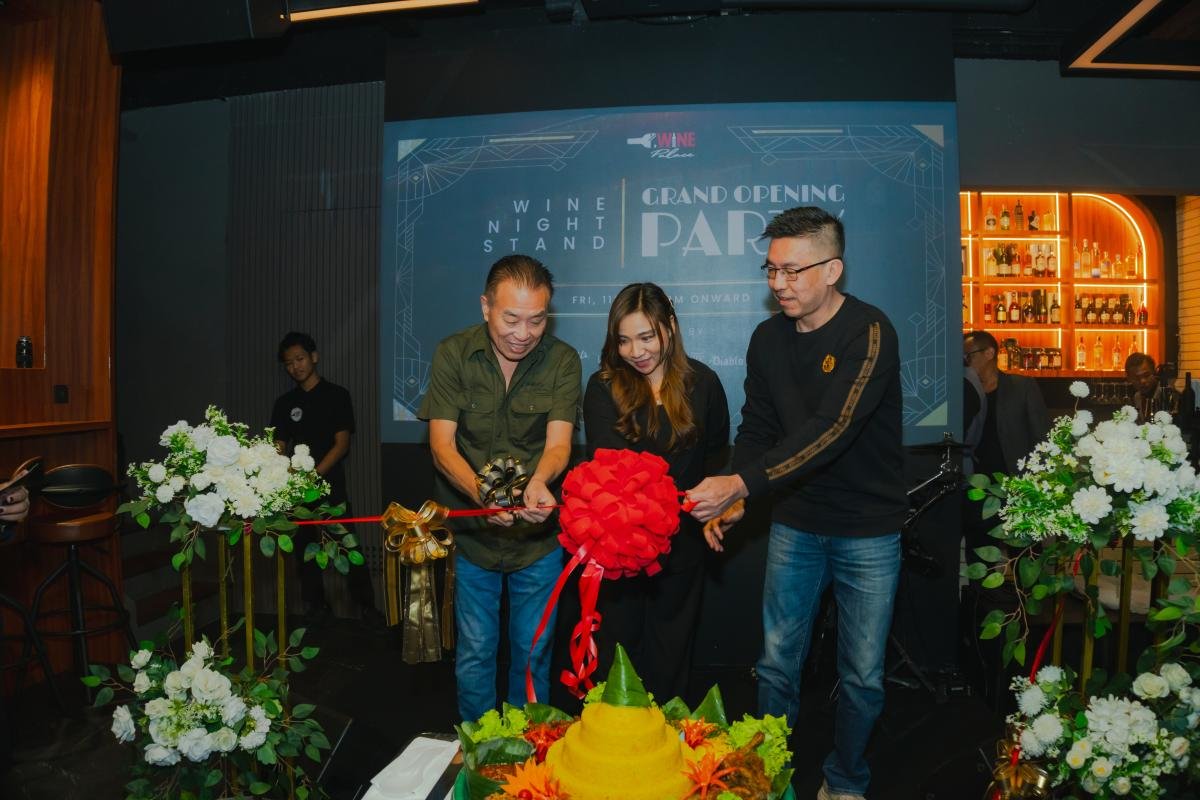 Wine Palace activity photo